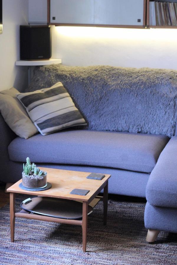 Traditional Victorian 2 Bed In Cobbled Street + Mod Cons - Full Home London Ngoại thất bức ảnh